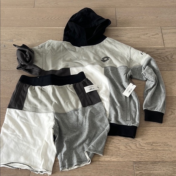 Men's Gray and Black Lotto Sweatsuit